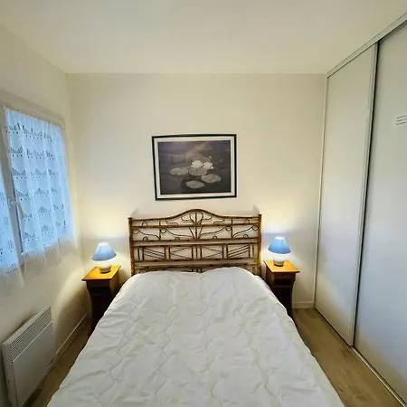Centre Ville, Au Calme, Jardin. Apartment Quiberon